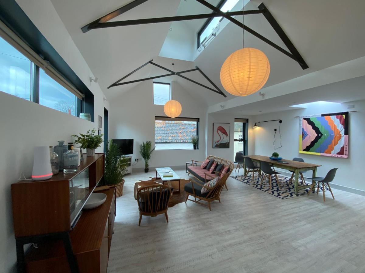 טוויקנהאם May Road, Stylish Townhouse מראה חיצוני תמונה